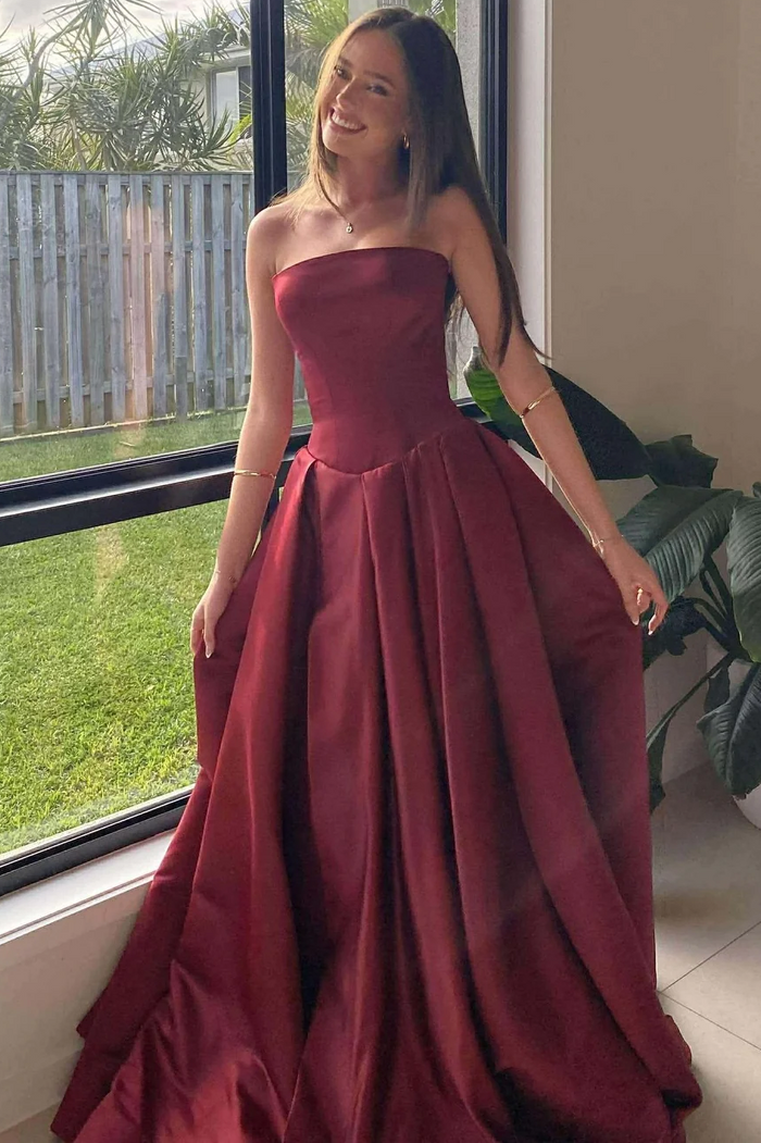 A-Line Empire-Waist Strapless Pleats Sleeveless Long Prom Dress with Train