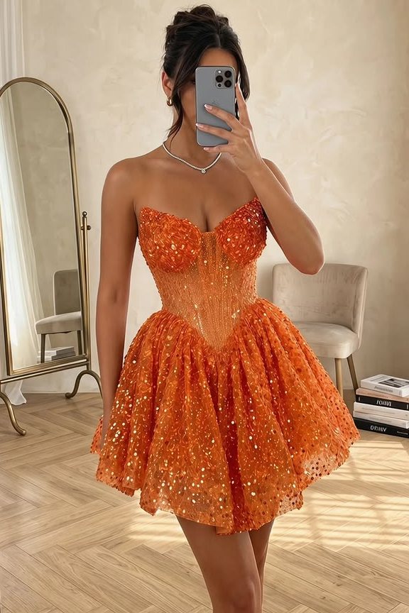 A-Line Strapless V-Neck Sequins Appliques Empire-Waist Short Homecoming Dress