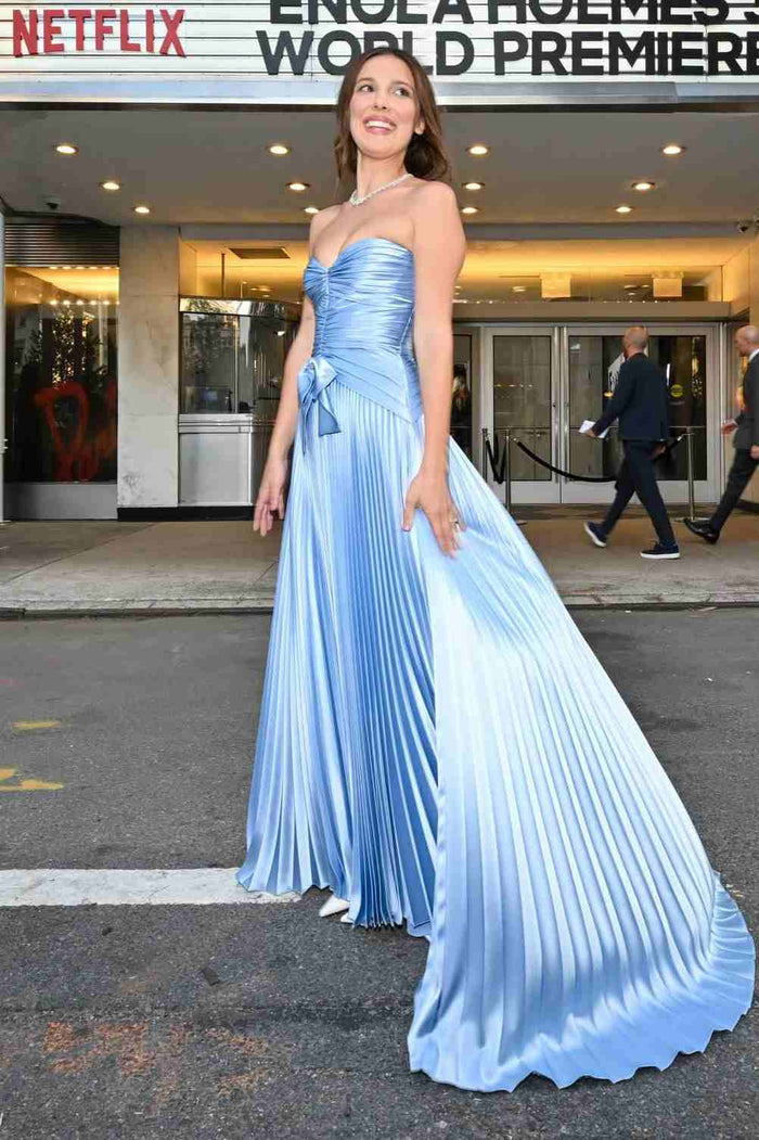 Blue A-Line Strapless Sweetheart Pleated Sleeveless Long Prom Dress