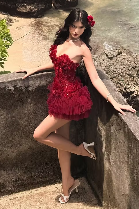 Burgundy Strapless 3D Floral Beaded Homecoming Mini Dress with Tulle