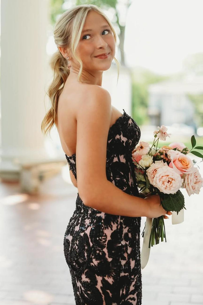 Charming Black Strapless Lace Appliques Sweetheart Mermaid Prom Dress