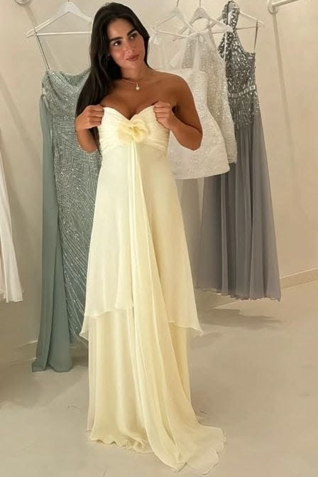 Classy A-Line Strapless Sweetheart Chiffon Ruffles Prom Dress with Flower