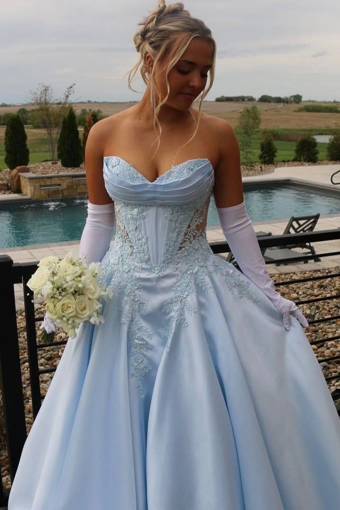 Elegant Blue A-Line Strapless V-Neck Empire-Waist Prom Dress with Appliques