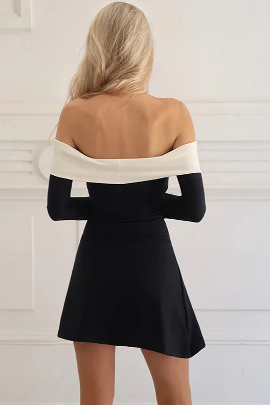 Elegant Off-Shoulder Long Sleeves A-Line Satin Short Homecoming Dress