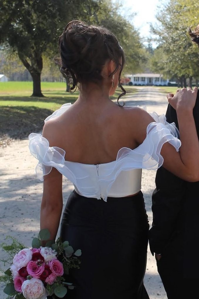 Elegant Off-Shoulder Mermaid Ruffles Formal Prom Dress with Slit