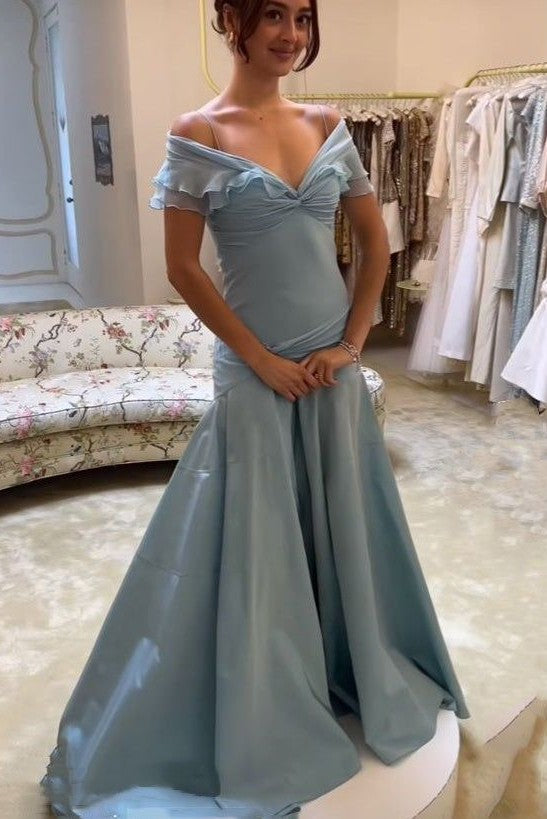 Elegant Off-Shoulder V-Neck Satin Pleated Prom Evening Dress with Train