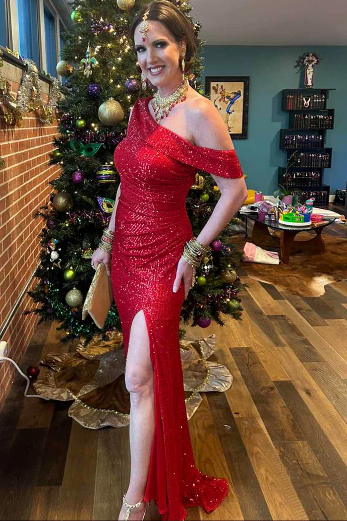 Elegant One Shoulder Sequined Pleats Mermaid Prom Dress with Slit