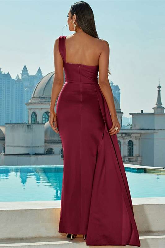 Elegant Yellow One-Shoulder Long Formal Dress with Attached Train