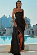 Elegant Yellow One-Shoulder Long Formal Dress with Attached Train