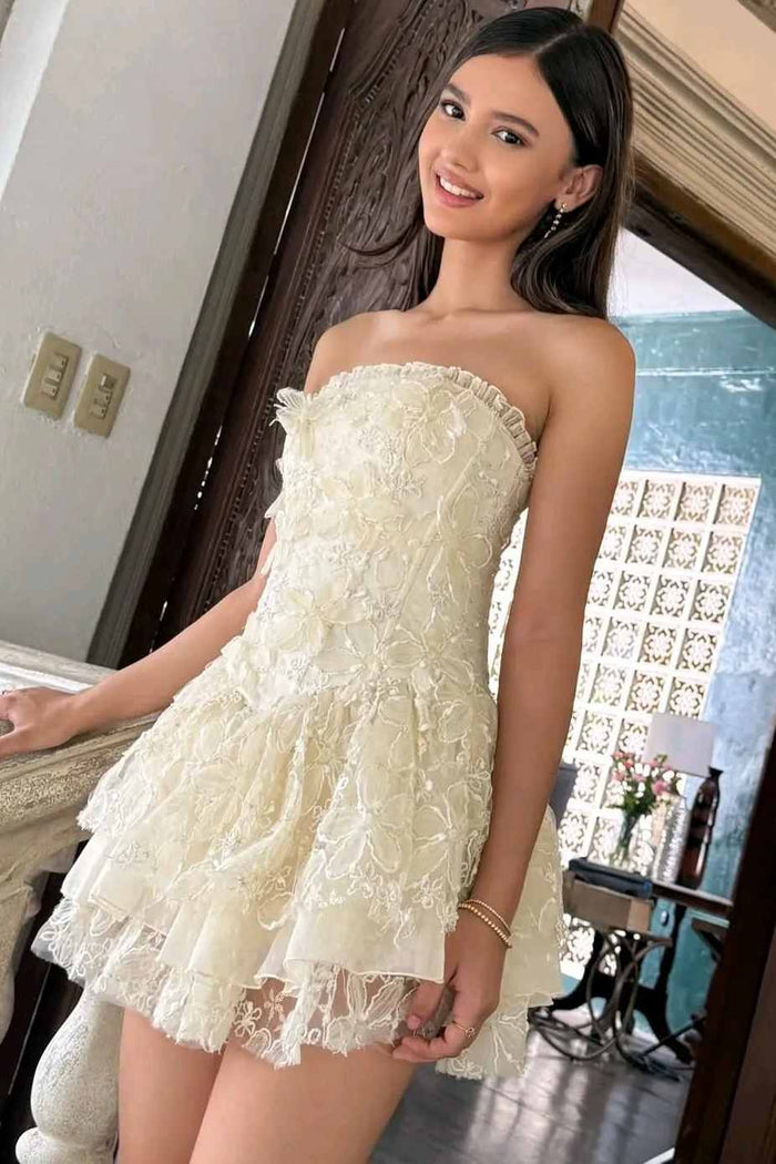 Exquisite A-Line Strapless Empire-Waist Lace Puffy Short Homecoming Birthday Dress