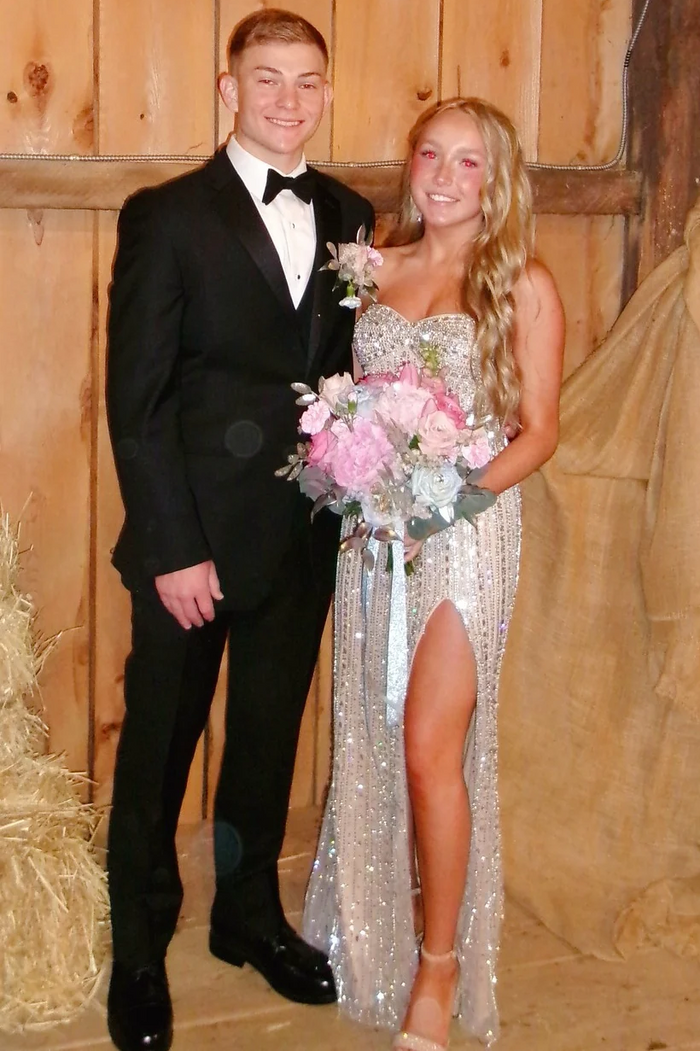 Gorgeous Silver Beaded Strapless Sweetheart Long Prom Dress with Slit
