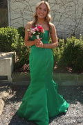 Green Strapless Sweetheart Pleated Satin Mermaid Sleeveless Prom Dress