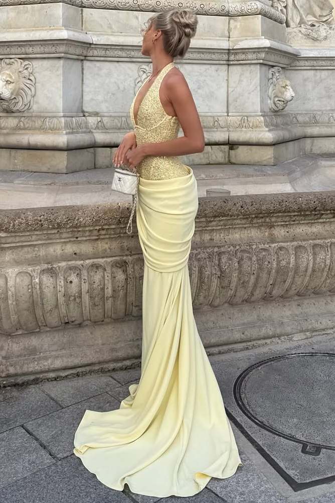 Halter Deep V-Neck Pleats Sleeveless Mermaid Satin Long Prom Dress