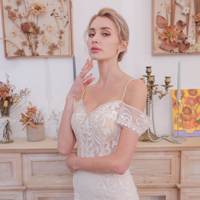 Long Spaghetti Straps Mermaid Lace Wedding Dresses with Beads - Rosymae
