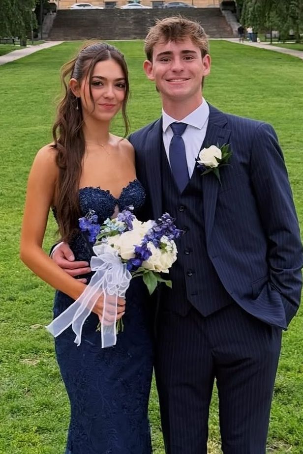 Navy Blue Strapless Sweetheart Lace Appliques Mermaid Long Prom Dress