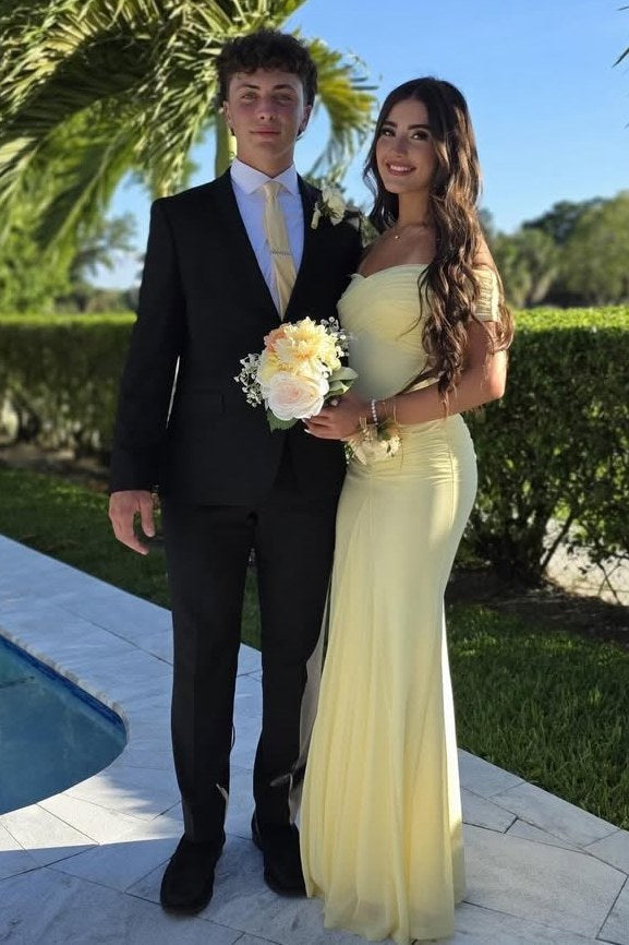 Off-Shoulder Yellow Pleats Mermaid Long Prom Dress