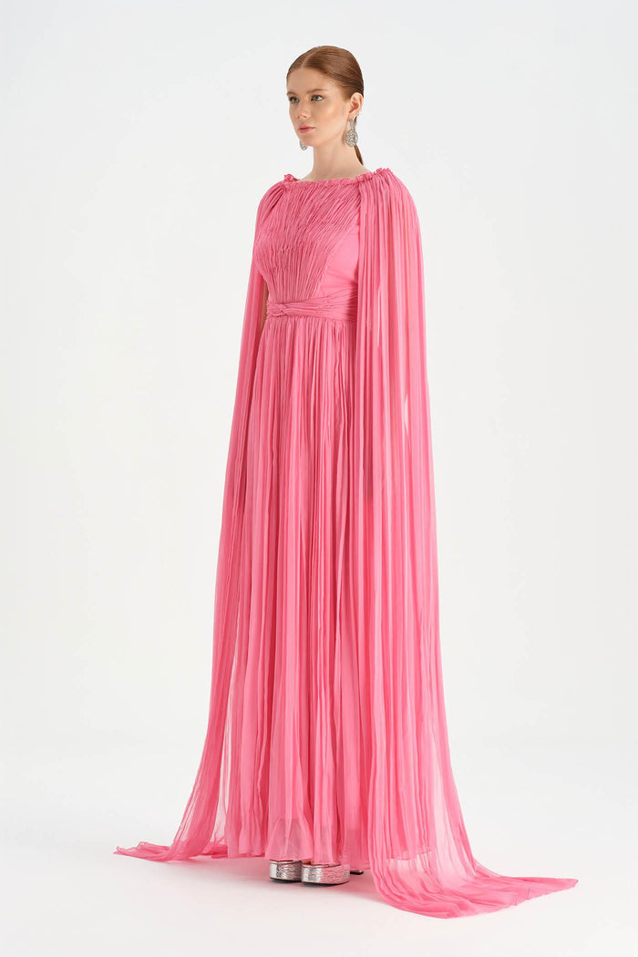 Pelerin Kollu Piliseli Abiye Elbise - 26076C - PEMBE