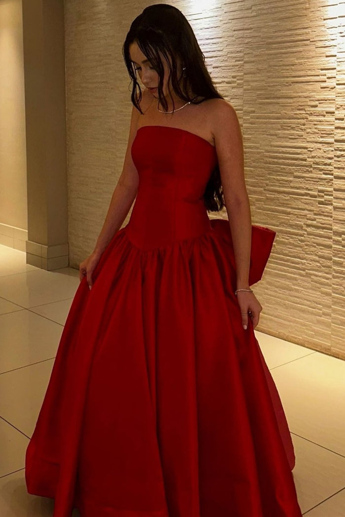 Red A-Line Strapless Pleated Empire-Waist Evening Prom Dress with Bow