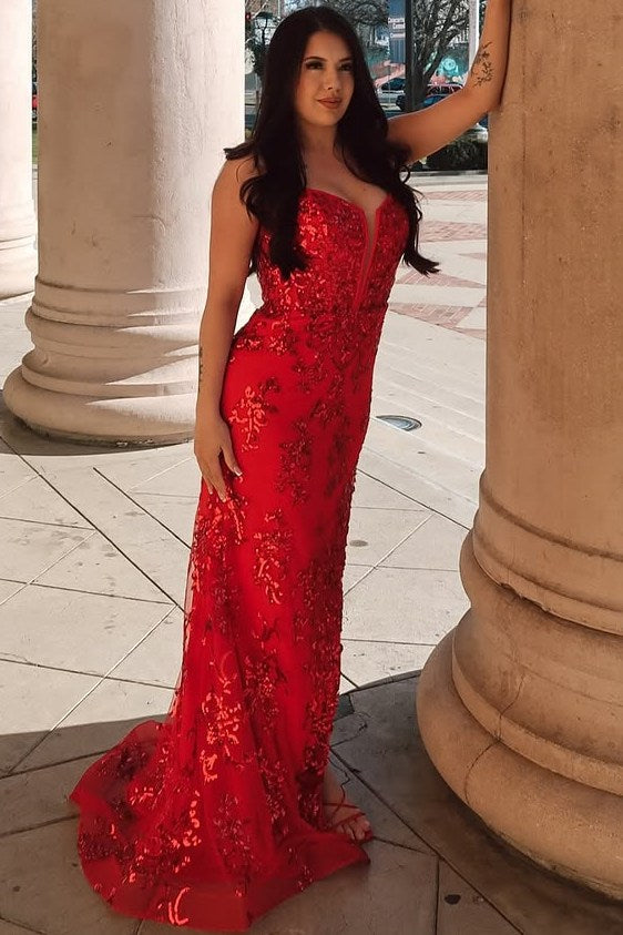 Red Spaghetti Straps V-Neck Mermaid Long Prom Dress with Appliques