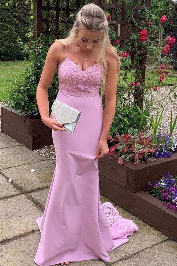 Spaghetti Straps V-Neck Appliques Mermaid Formal Prom Dress