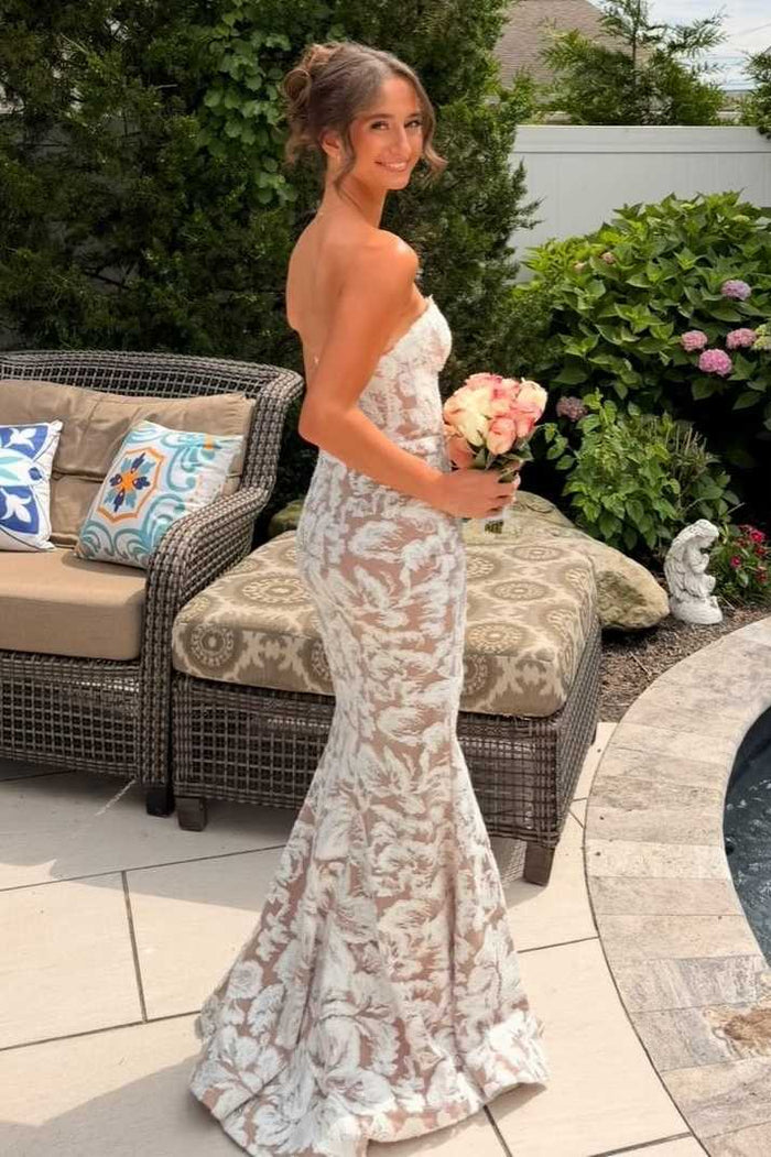 Strapless Lace Sleeveless Mermaid Long Prom Dress