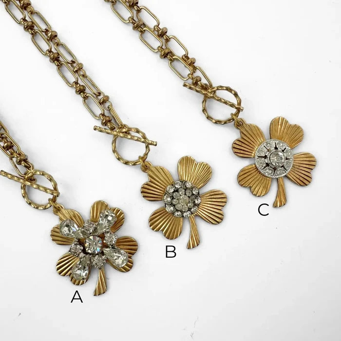 TL JLP Vintage Clover Leaf Charm Necklace