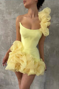 Unique One Shoulder Yellow Ruched Scoop Neck Bodycon Short Homecoming Dress