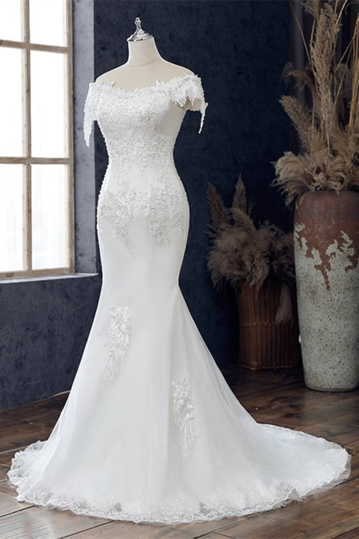 White Appliqués Off-the-Shoulder Cap Sleeve Trumpet Wedding Dress