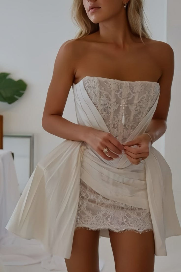 White Strapless A-Line Lace Appliques Pleats Short Homecoming Dress