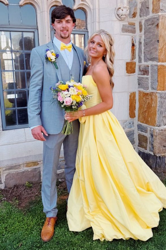 Yellow A-Line Empire-Waist Strapless Pleats Satin Sleeveless Prom Dress
