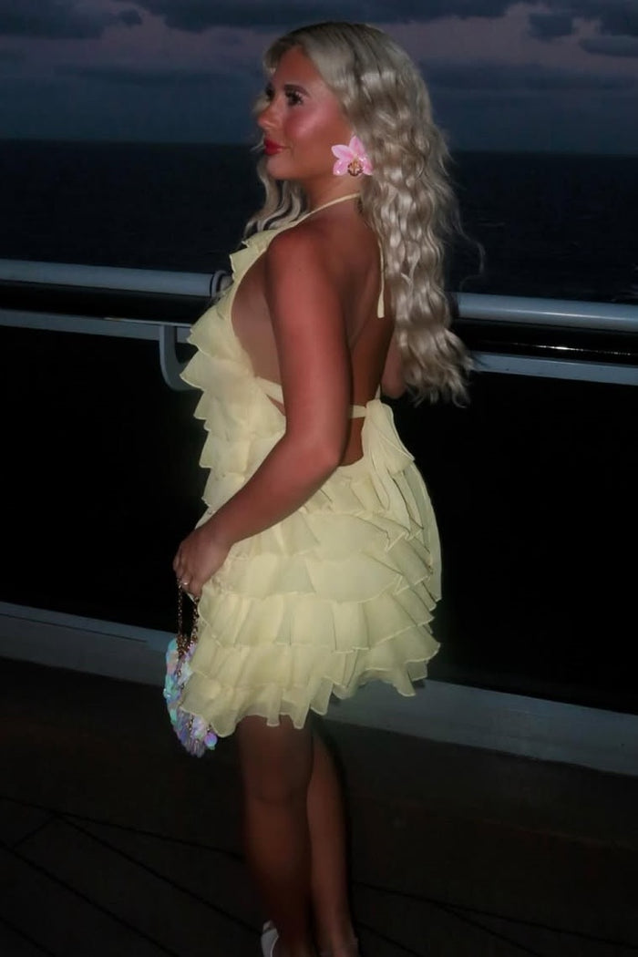 Yellow Halter Ruffles Sheath Sleeveless Chiffon Short Homecoming Party Dress