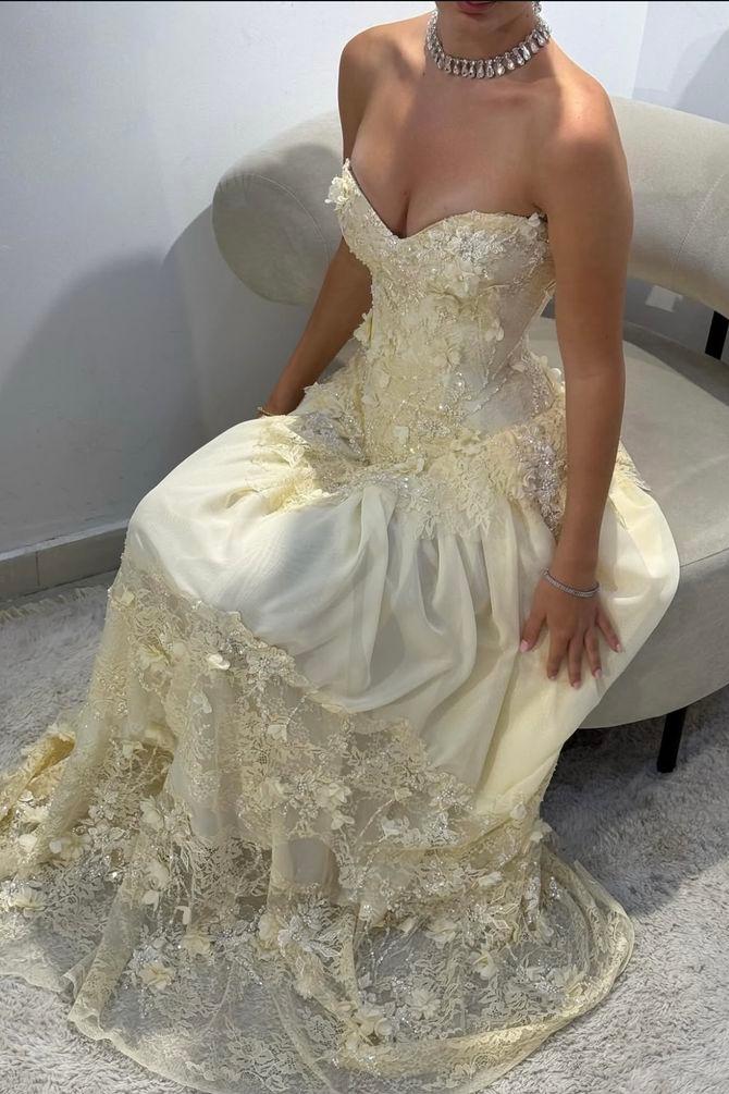 Yellow Strapless A-Line Lace Appliques Empire-Waist Pleated Evening Prom Dress
