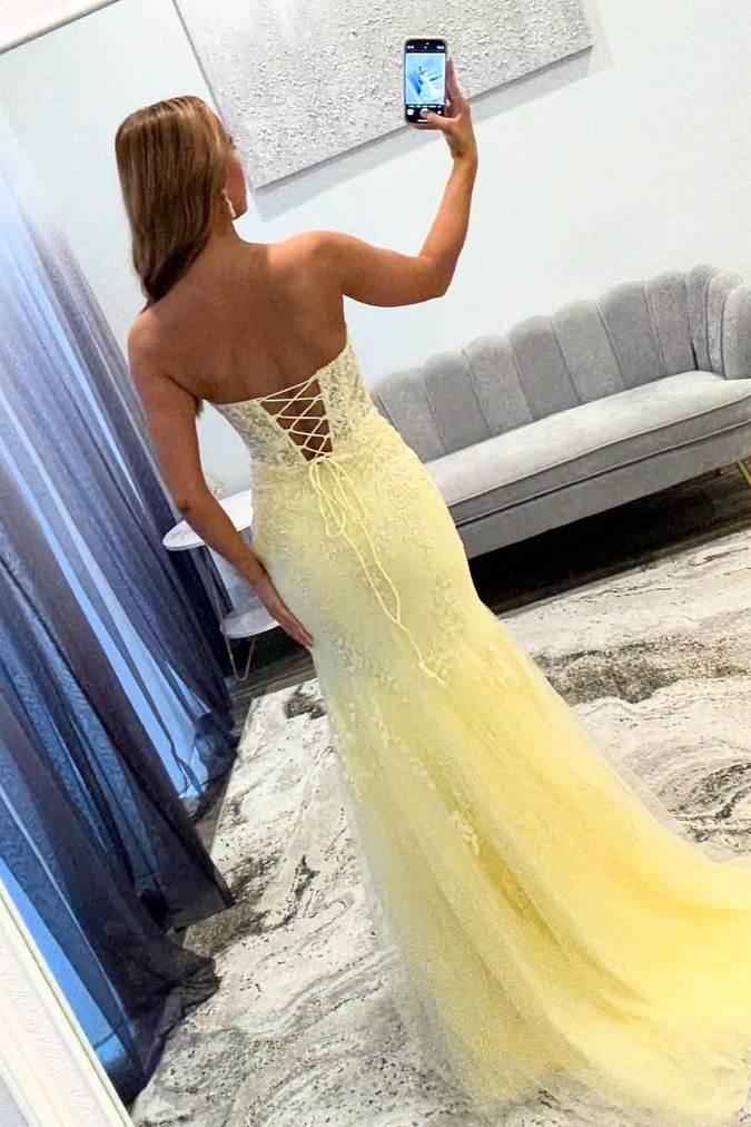 Yellow Strapless Keyhole Lace Appliques Sleeveless High Slit Prom Dress