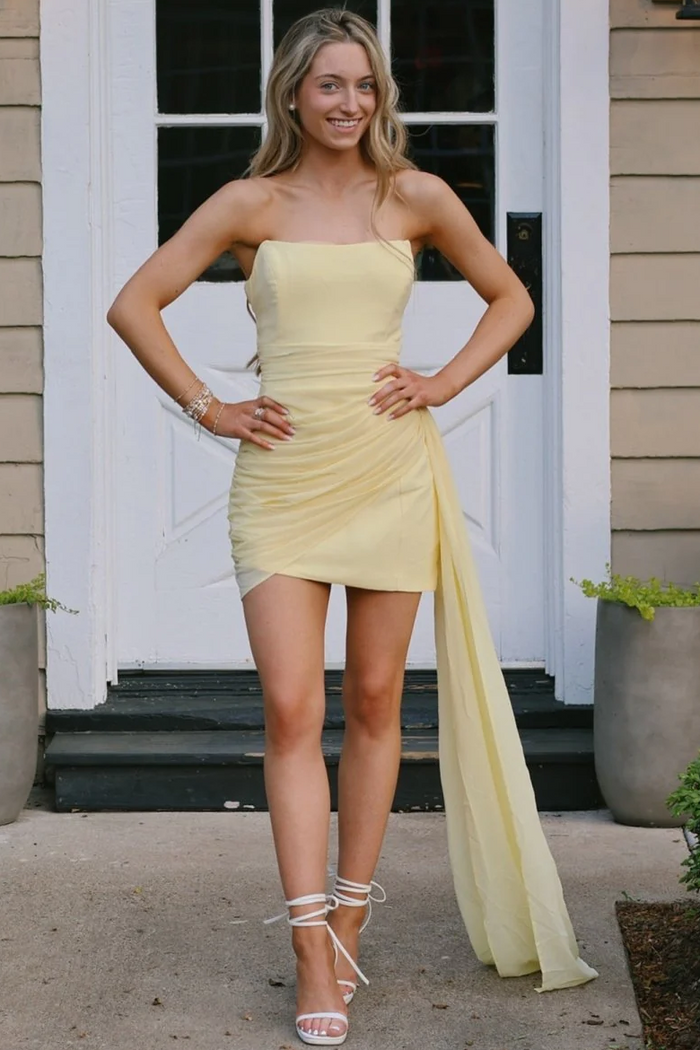 Yellow Strapless Pleats Satin Short Homecoming Dress with Ribbon