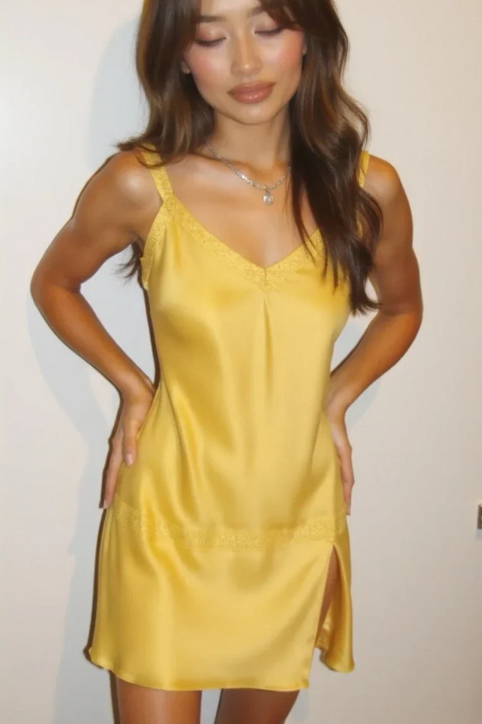 Yellow Straps V-Neck Sleeveless Pleats Backless Mini Party Homecoming Dress